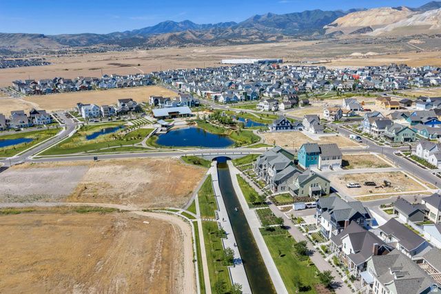 6428 W BIRCH RUN RD, South Jordan, UT 84009