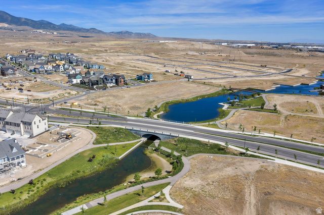 6428 W BIRCH RUN RD, South Jordan, UT 84009