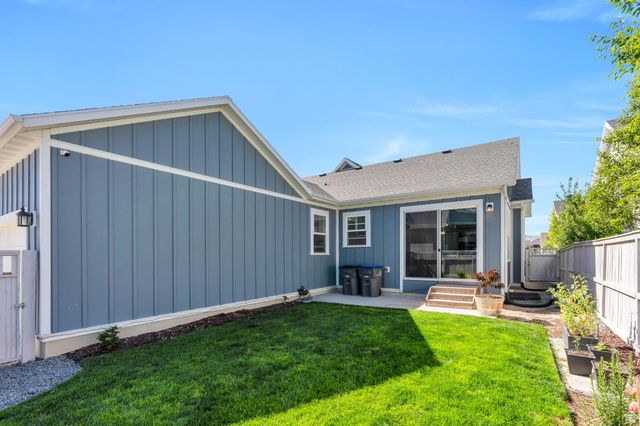 6428 W BIRCH RUN RD, South Jordan, UT 84009