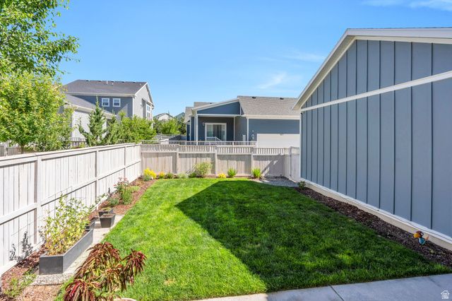 6428 W BIRCH RUN RD, South Jordan, UT 84009