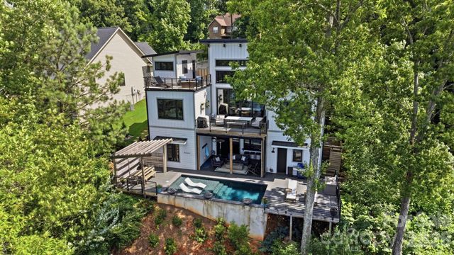 29012 Silver Fox Drive, Fort Mill, SC 29708