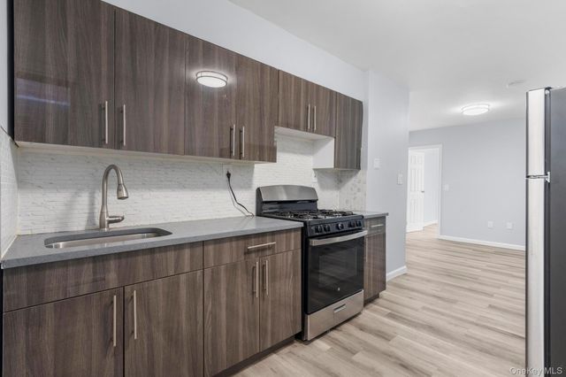 58 Chestnut Street, Yonkers, NY 10701