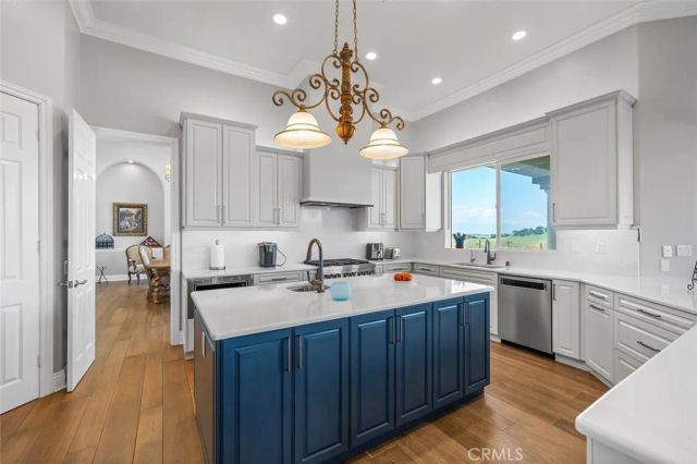 41653 Oak Trail Court, Murrieta, CA 92562