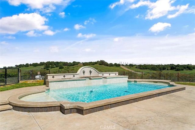 41653 Oak Trail Court, Murrieta, CA 92562