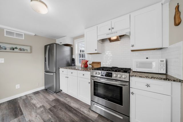 237 Northern Blvd, Newburyport, MA 01950