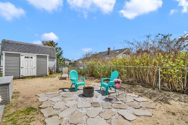 237 Northern Blvd, Newburyport, MA 01950