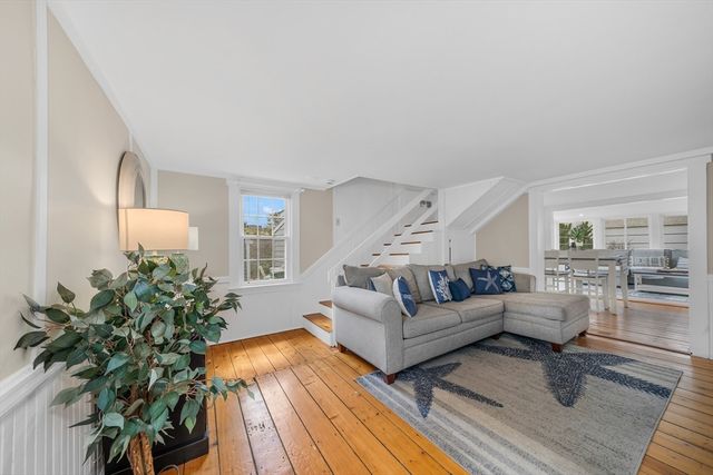 237 Northern Blvd, Newburyport, MA 01950