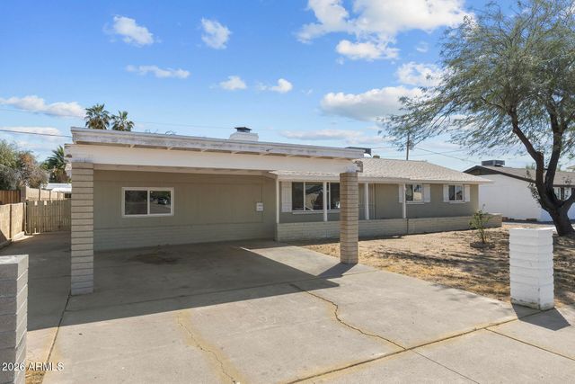 15039 N 30th Drive, Phoenix, AZ 85053