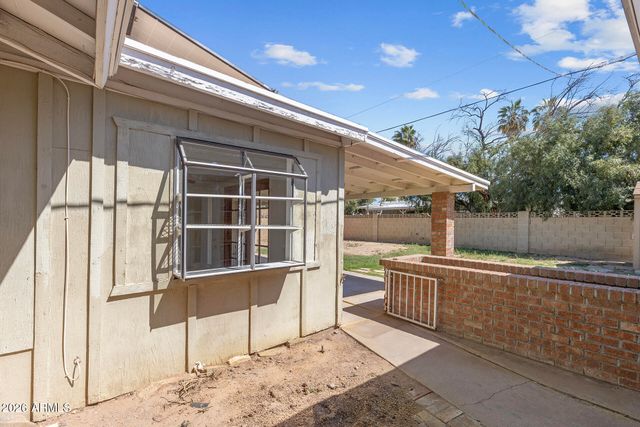 15039 N 30th Drive, Phoenix, AZ 85053