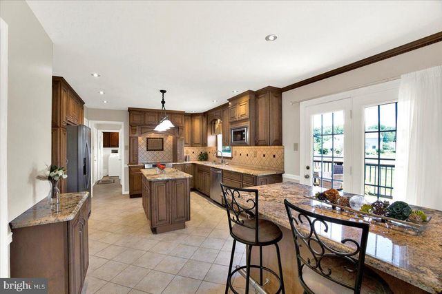 14 REVELSTONE CT, Newark, DE 19711