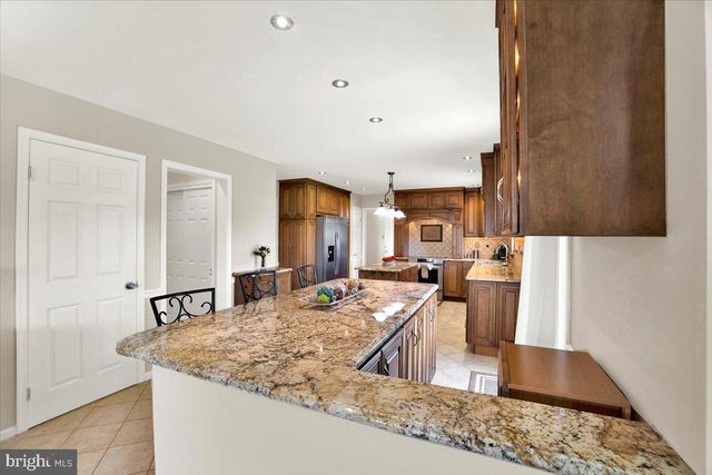 14 REVELSTONE CT, Newark, DE 19711