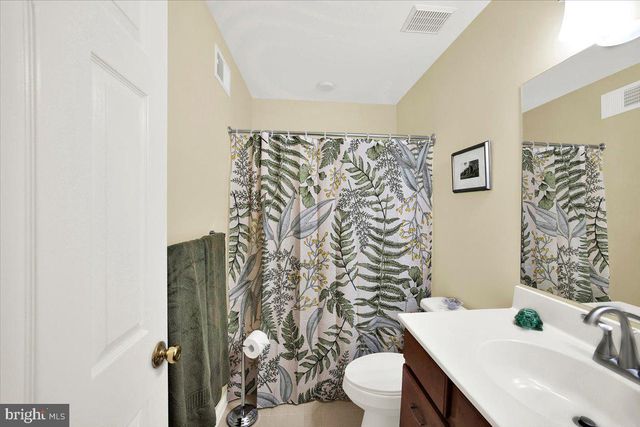 14 REVELSTONE CT, Newark, DE 19711