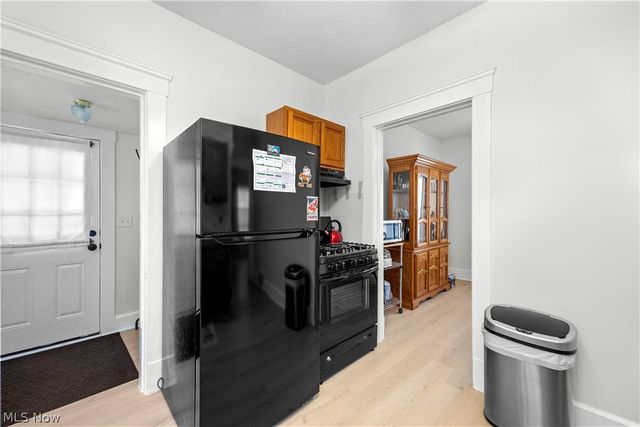 9106 Connecticut Avenue, Cleveland, OH 44105