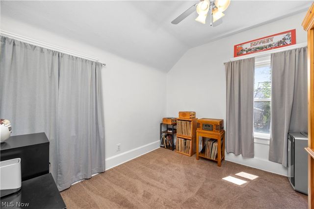 9106 Connecticut Avenue, Cleveland, OH 44105