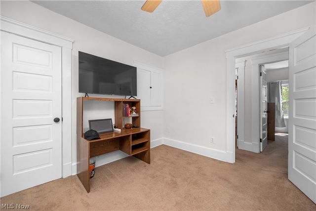 9106 Connecticut Avenue, Cleveland, OH 44105