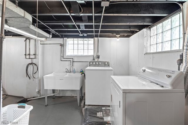 9106 Connecticut Avenue, Cleveland, OH 44105