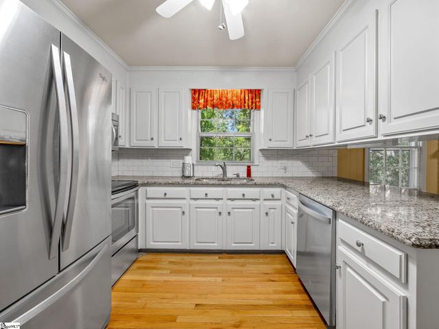 5 Badger Drive, Taylors, SC 29687