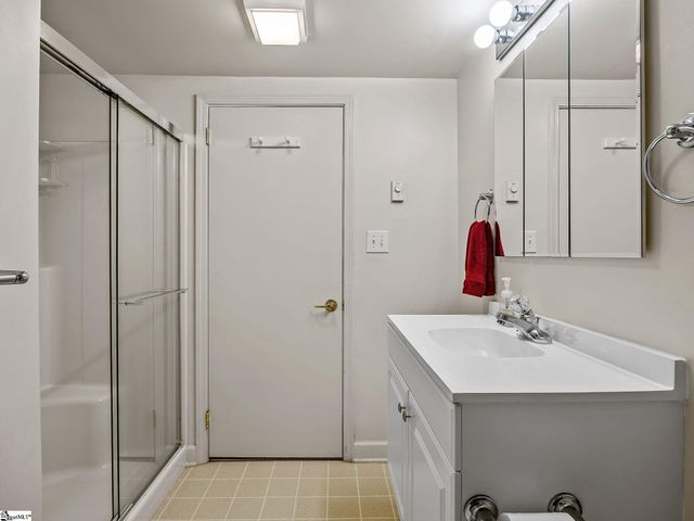5 Badger Drive, Taylors, SC 29687