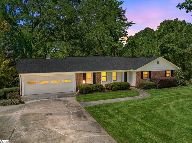 5 Badger Drive, Taylors, SC 29687