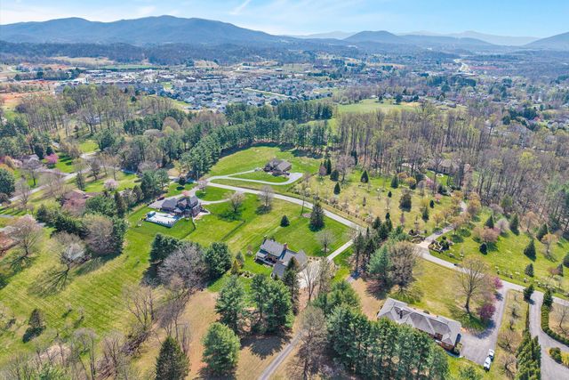 730 Glebe RD, Daleville, VA 24083