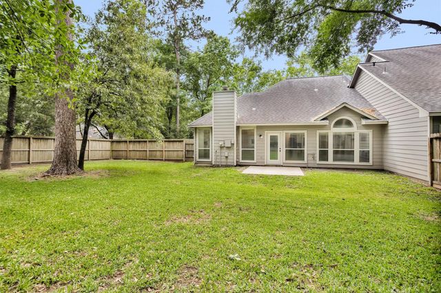 18 Endor Forest Place, The Woodlands, TX 77382