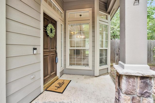 18 Endor Forest Place, The Woodlands, TX 77382