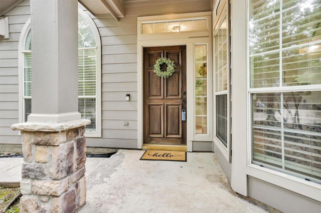 18 Endor Forest Place, The Woodlands, TX 77382