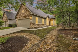 18 Endor Forest Place, The Woodlands, TX 77382