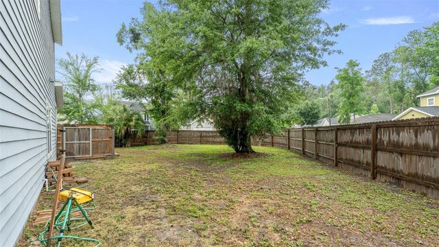 7745 NW 20TH WAY, Gainesville, FL 32609
