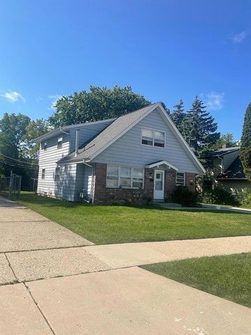 2831 E Carpenter AVENUE, Cudahy, WI 53110