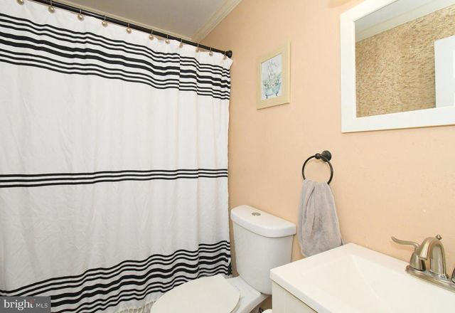 439 WENDOVER, Norristown, PA 19403