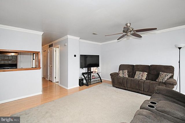 439 WENDOVER, Norristown, PA 19403