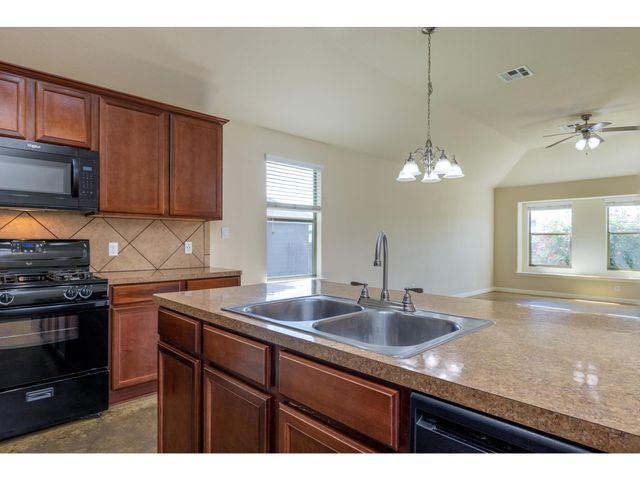 4504 Halliday Ave, Austin, TX 78725