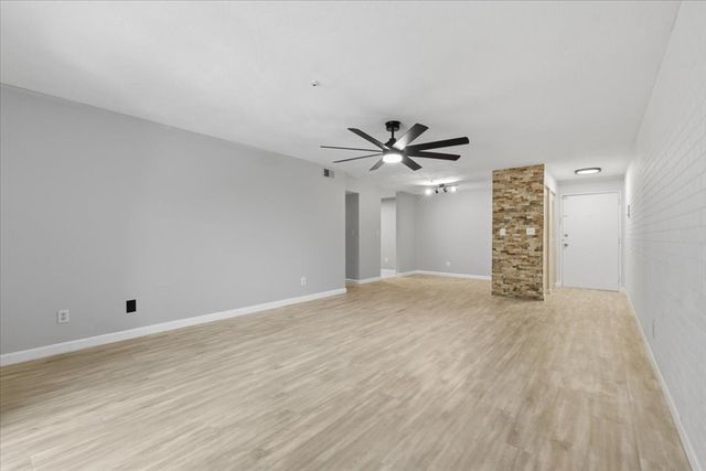 232 Canton St 308, Randolph, MA 02368