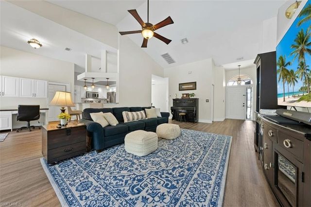 6647 Craven Hill WAY, Naples, FL 34104