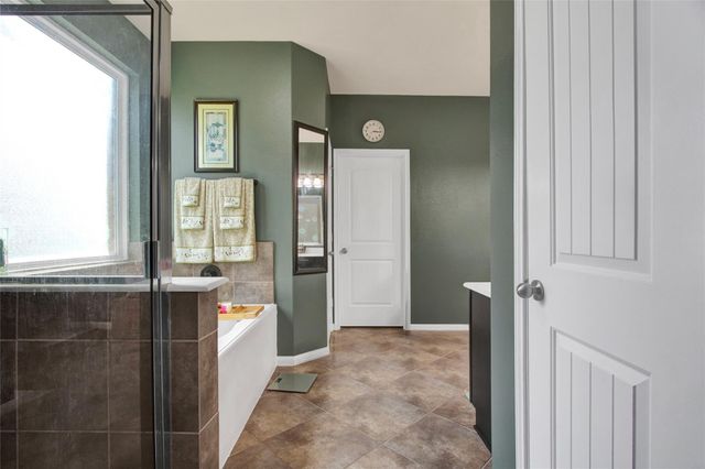 1242 S Maple Drive, Katy, TX 77493