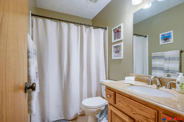 1721 N 162 Street, Omaha, NE 68118