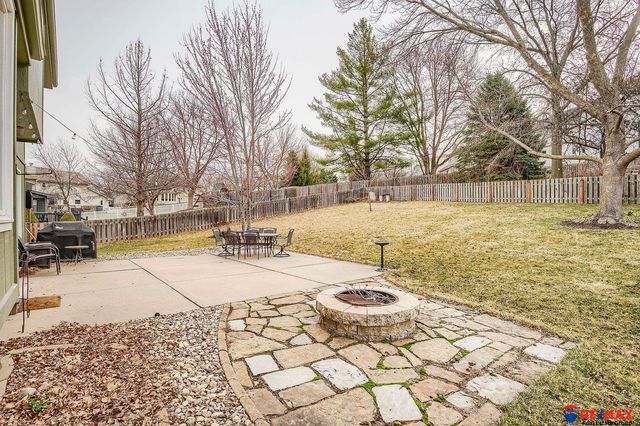 1721 N 162 Street, Omaha, NE 68118