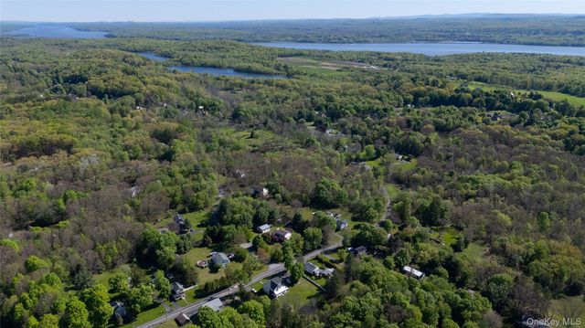 372 Union Center Road, Ulster Park, NY 12487