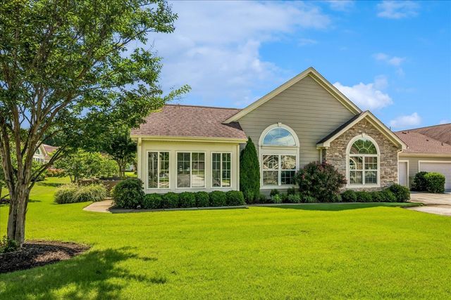 1616 W SOUTHFIELD CIR, Memphis, TN 38016