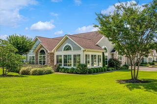 1616 W SOUTHFIELD CIR, Memphis, TN 38016