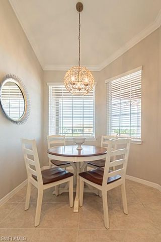 9402 Pocida CT 201, Naples, FL 34119