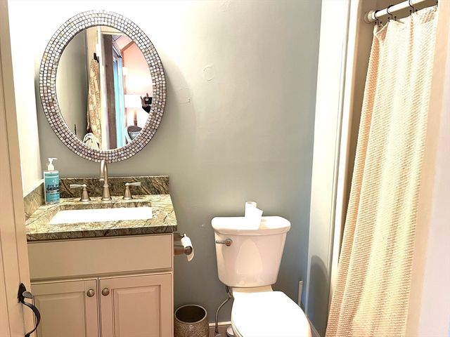 38 Brant Rock 820, Mashpee, MA 02649