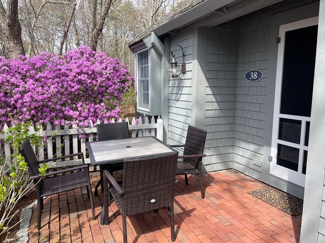 38 Brant Rock 820, Mashpee, MA 02649