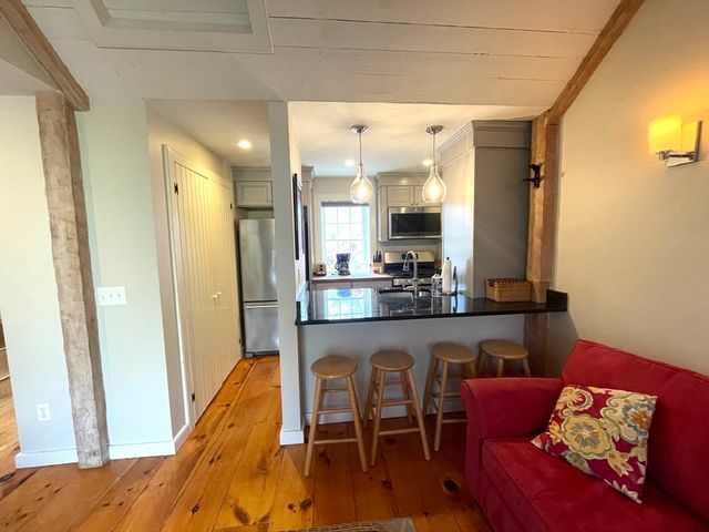 38 Brant Rock 820, Mashpee, MA 02649