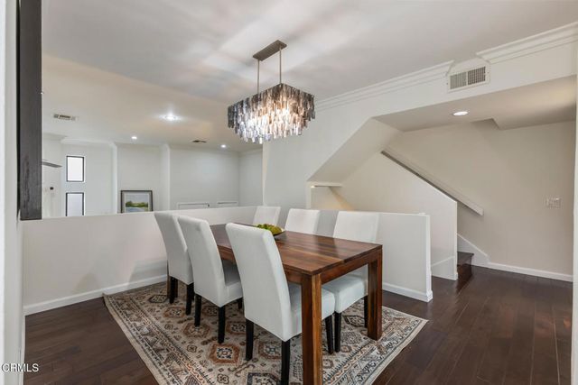 5230 Bellingham Avenue 6, Valley Village, CA 91607