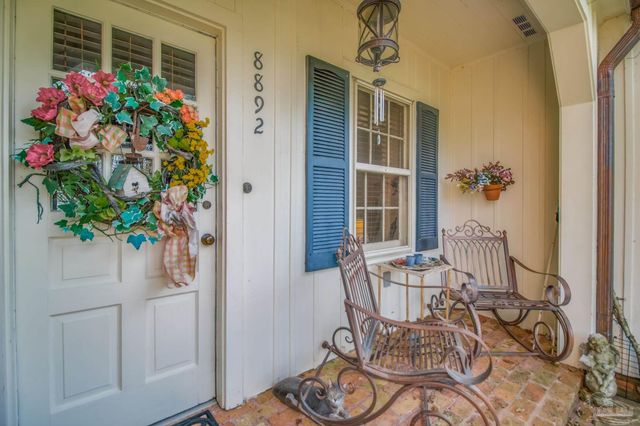 8892 Scenic Hills Dr, Pensacola, FL 32514