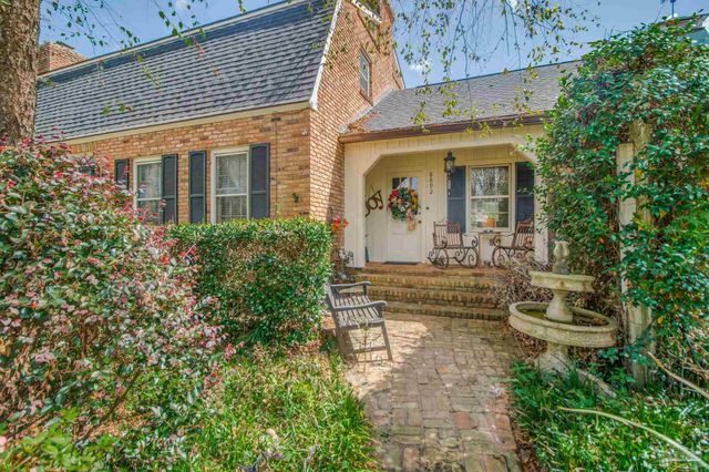 8892 Scenic Hills Dr, Pensacola, FL 32514