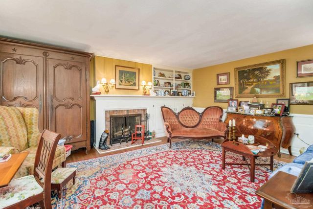 8892 Scenic Hills Dr, Pensacola, FL 32514