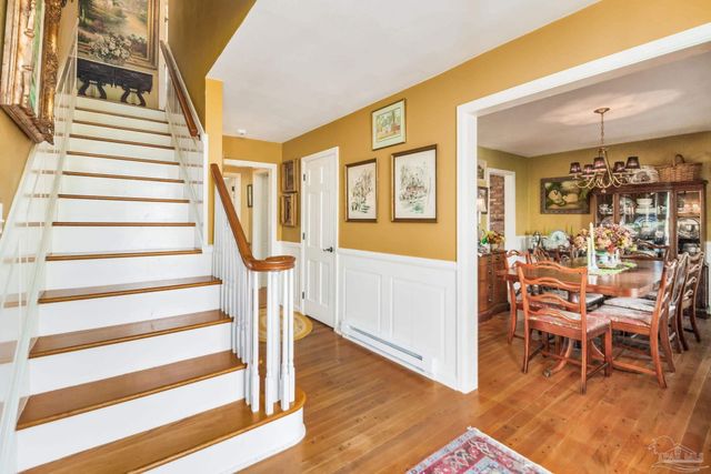 8892 Scenic Hills Dr, Pensacola, FL 32514